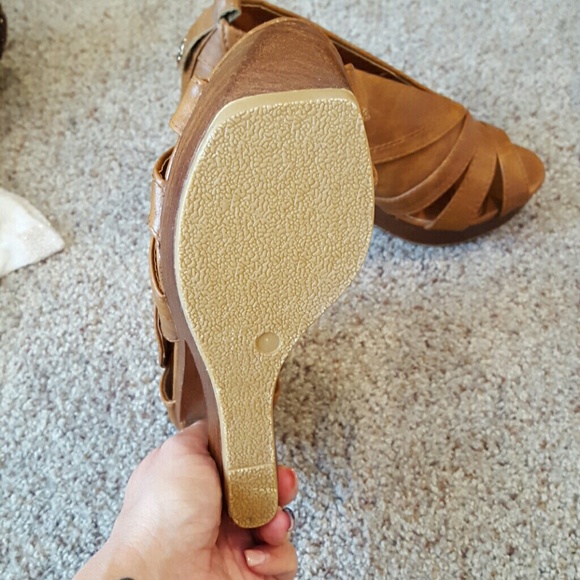 Awesome summer dress ups - Picture 3 of 3