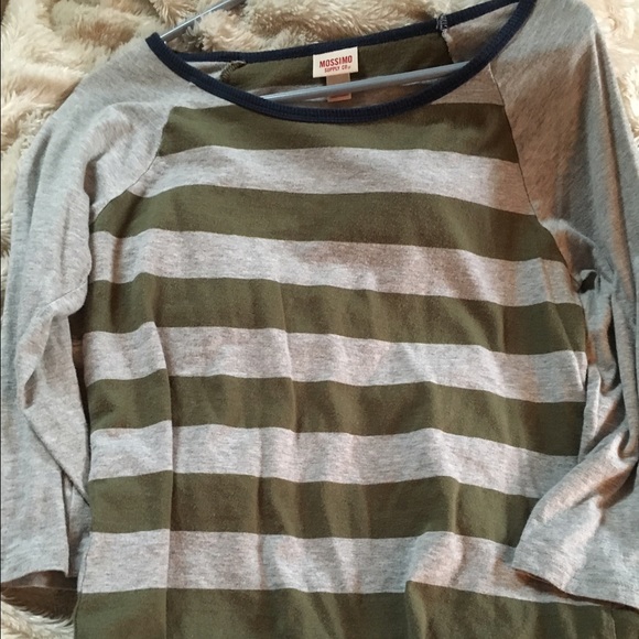 3/4 sleeve shirt round bottom - Picture 4 of 6