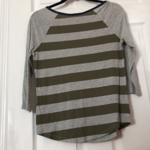 3/4 sleeve shirt round bottom - Picture 2 of 6