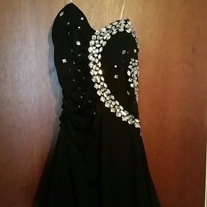 Sexy sleeveless v-neck rhinestones  new