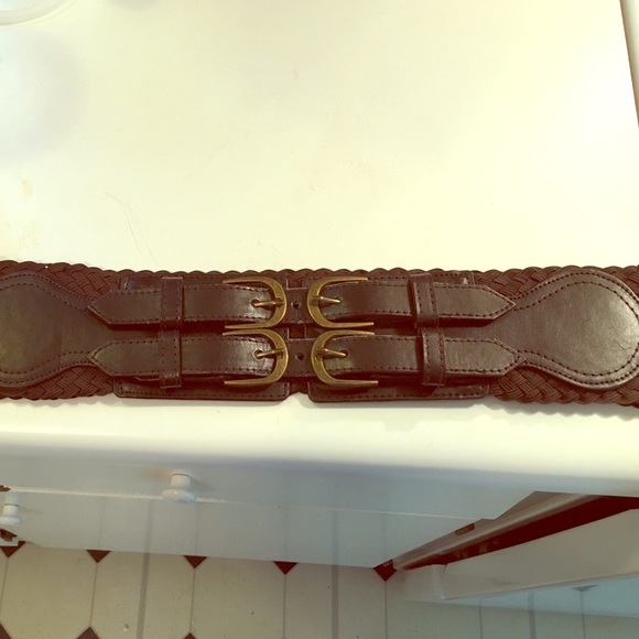 Brown belt - Picture 1 of 4