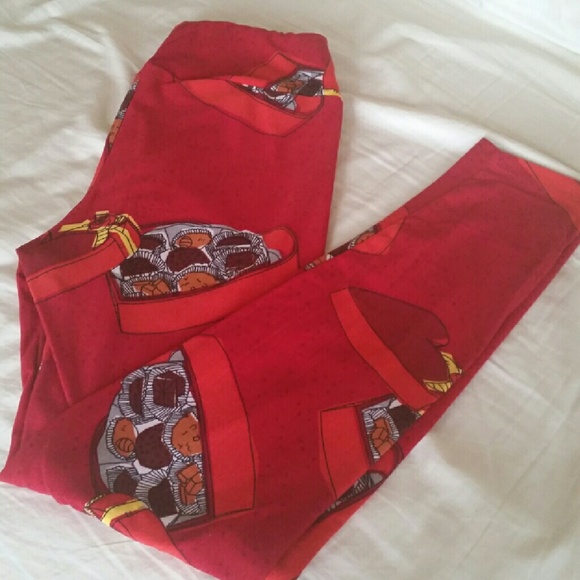 Lularoe one size leggings, Valentine's Day