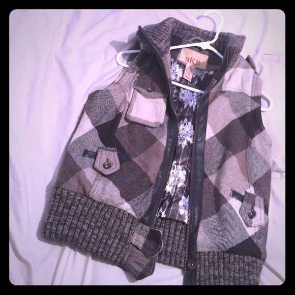 Vest BKE - Picture 1 of 3