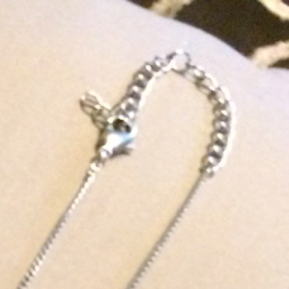 Adorable Necklace with extension chain - Picture 4 of 4