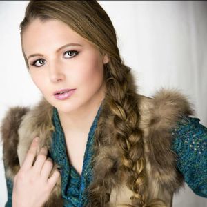 Meet your Posher, Carly