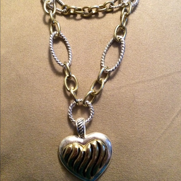 NWT Necklace and Earring Set - Picture 2 of 4