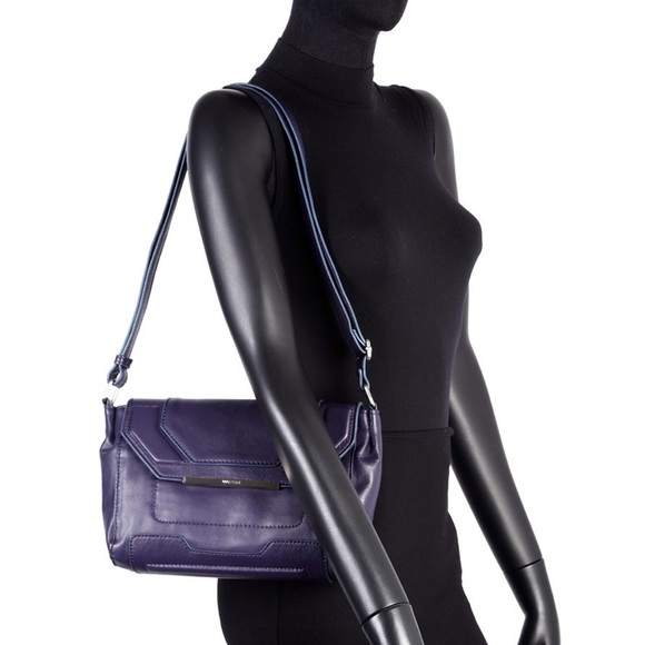 🆕Spyder Crossbody Bag by Walter Baker