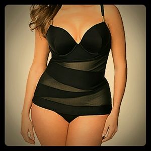 Lane Bryant Illusion swim tank