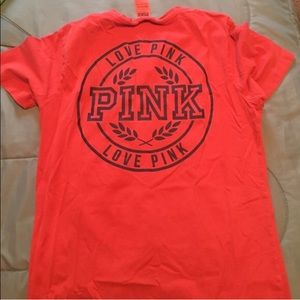 VS PINK Tshirt.