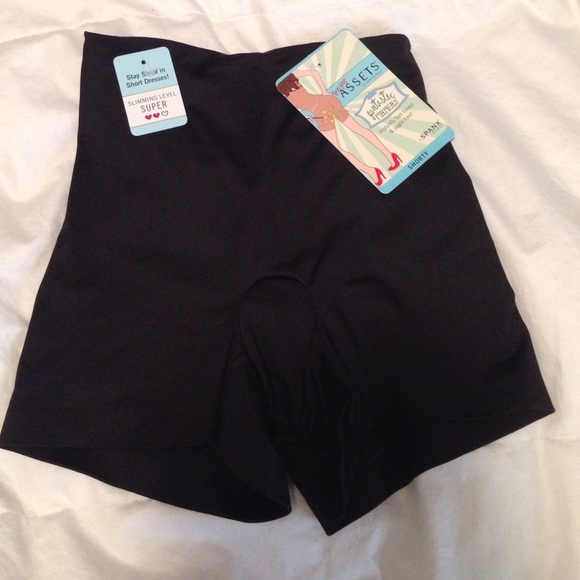 Spanx shorts in black!
