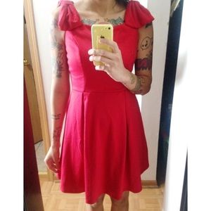 ❗️SOLD ❗️Red dress with bows