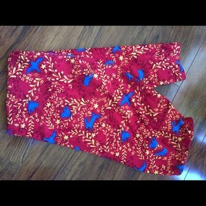 LuLaRoe Red Bunnies and Birds OS Leggings
