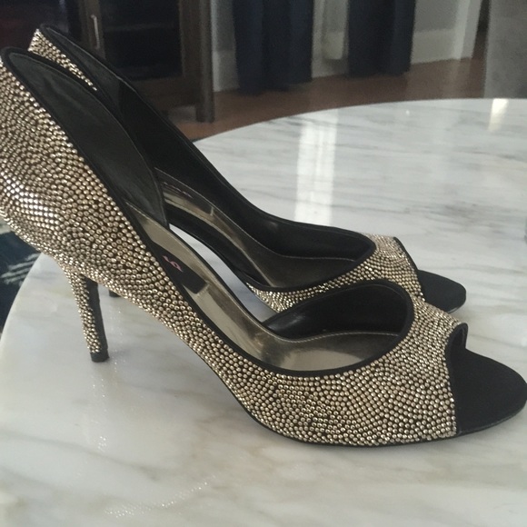 Brand New Nina peep toe Gold heels - Picture 2 of 4
