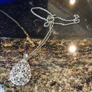 Silver necklace with pendant
