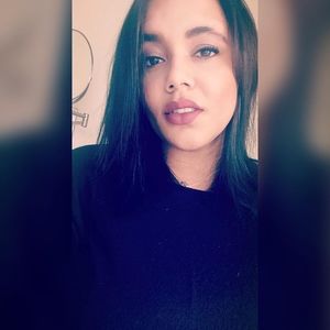 Meet your Posher, Michaela