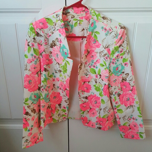 Floral Women's Blazer - Picture 1 of 2