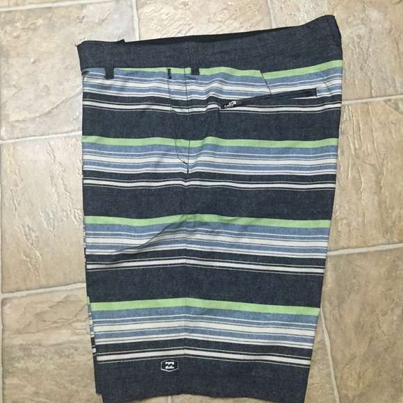 Bill A bong crossfire submersible shorts mens sz38