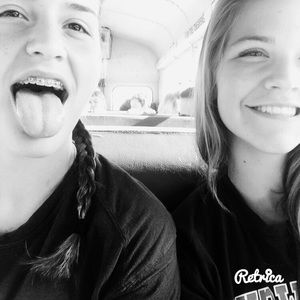 Meet your Posher, Kelly