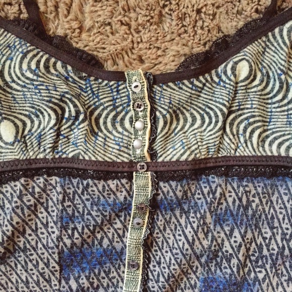 FREE PEOPLE sleeveless patterned shirt - Picture 2 of 3