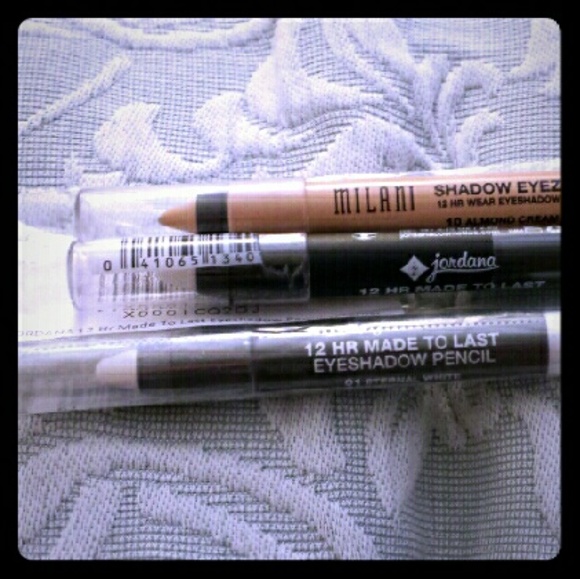 *sold* Milani and jordana shadow pencil bundle
