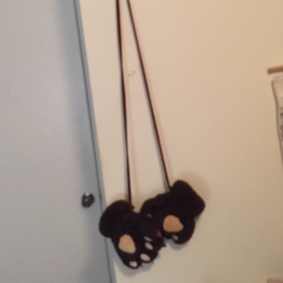 Bear gloves