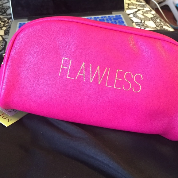 📢SALE📢 Lipstick Pink "Flawless" Cosmetic Bag