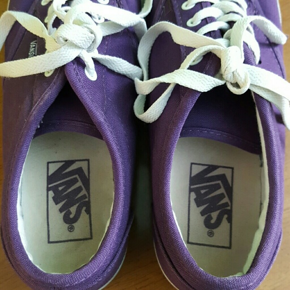 Dark purple Vans - Picture 2 of 4
