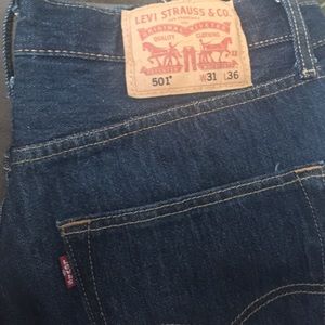 W31 L36 men's Levi's 👖