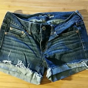 American Eagle Stretch Jean shorts size 6 cuffed