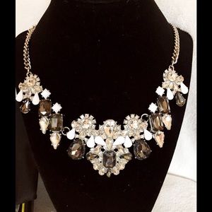 Gorgeous Statement necklace