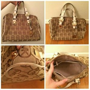 ❎❎SOLD❎❎Authentic Michael kors handbag