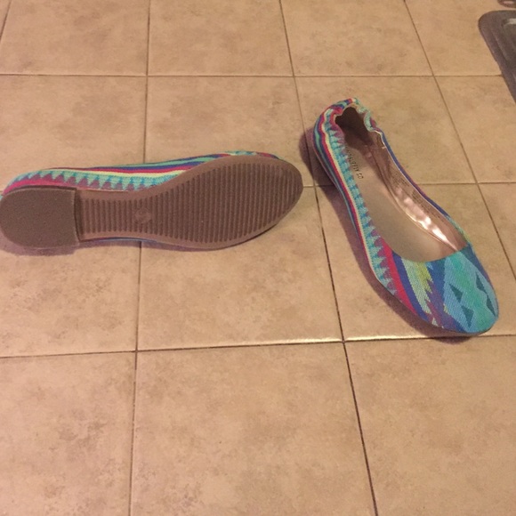 Aztec Flats - Picture 2 of 2