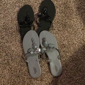2 pair of simply Vera jeweled flip flops