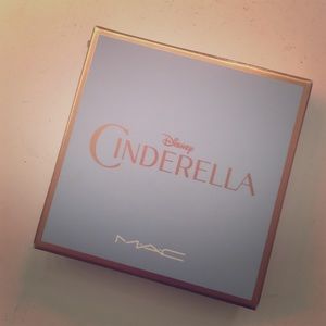 MAC LIMITED EDITION Cinderella Powder