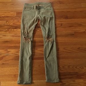 Brand new never worn carmar ripped skinny jeans