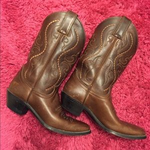 Sexy cowgirl leather boots 😍