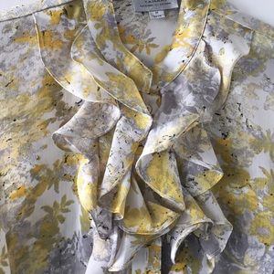 Flower print Tahari top, size M