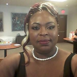 Meet your Posher, Lashawnda