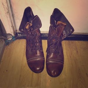 Steve madden combat boots