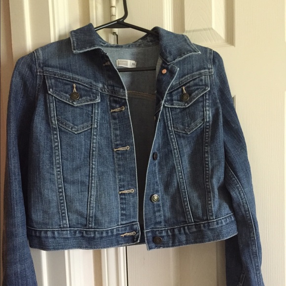 Cropped jean jacket