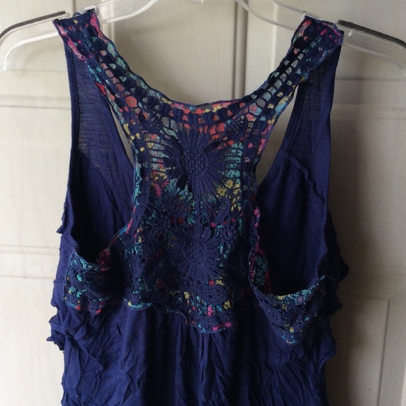 Ruffle Tank - Picture 2 of 3