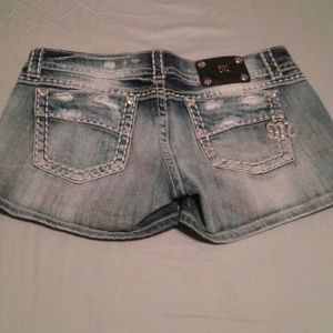Miss Me shorts