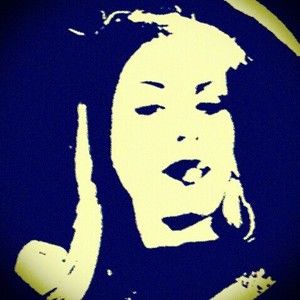 Meet your Posher, Jillian