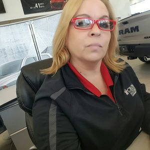 Meet your Posher, Phyllis