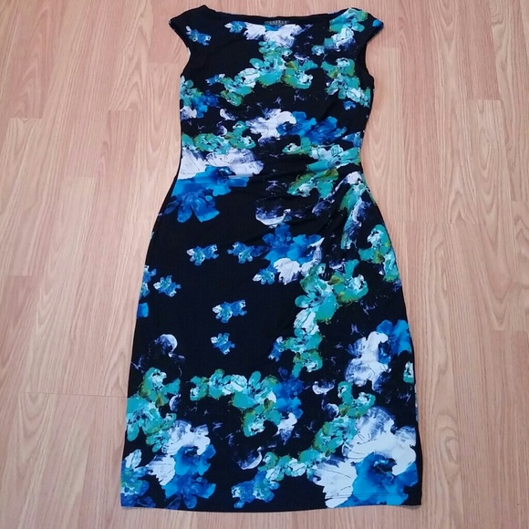 Ralph Lauren Dresses & Skirts - Lauren Ralph Lauren Dress💙Size 8