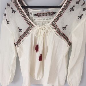 ⚫️SOLD⚫️Zara embroidered top.