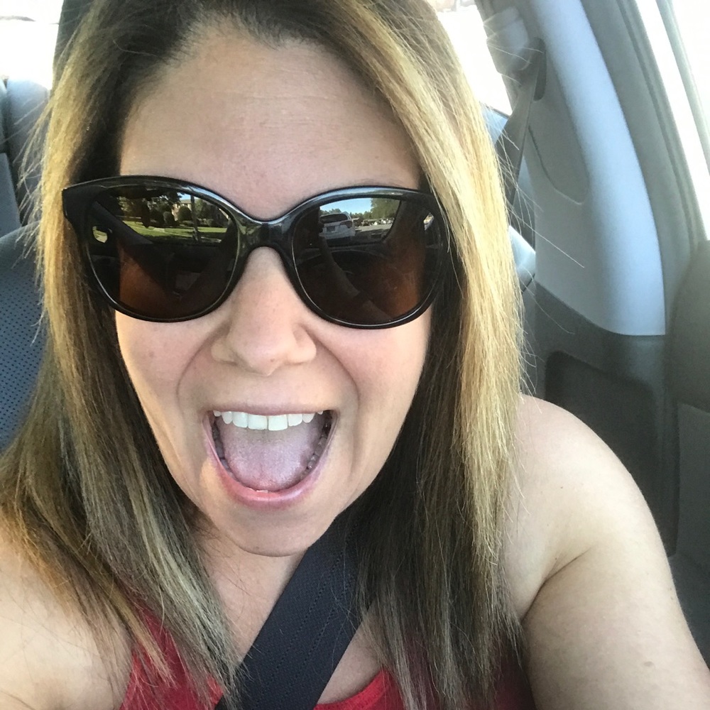 Meet your Posher, Lisa m