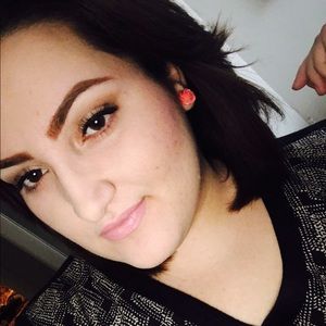 Meet your Posher, Alene