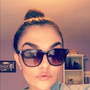 Meet your Posher, Kyla