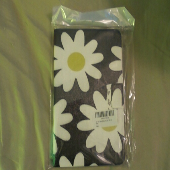 Samsung galaxy tab4 8 in tablet case Daisy NWT